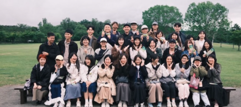 2025 年團隊旅遊前往日本東北。旅行不只是放鬆，更是文化共學與信任連結的一部分。這趟旅程讓我們在自然與對話中，重新理解「一起成長」的意義