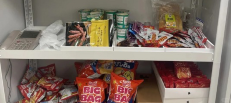 江夏株式会社 零食櫃