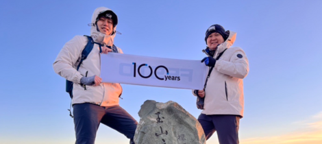 玉山登頂，Festo100